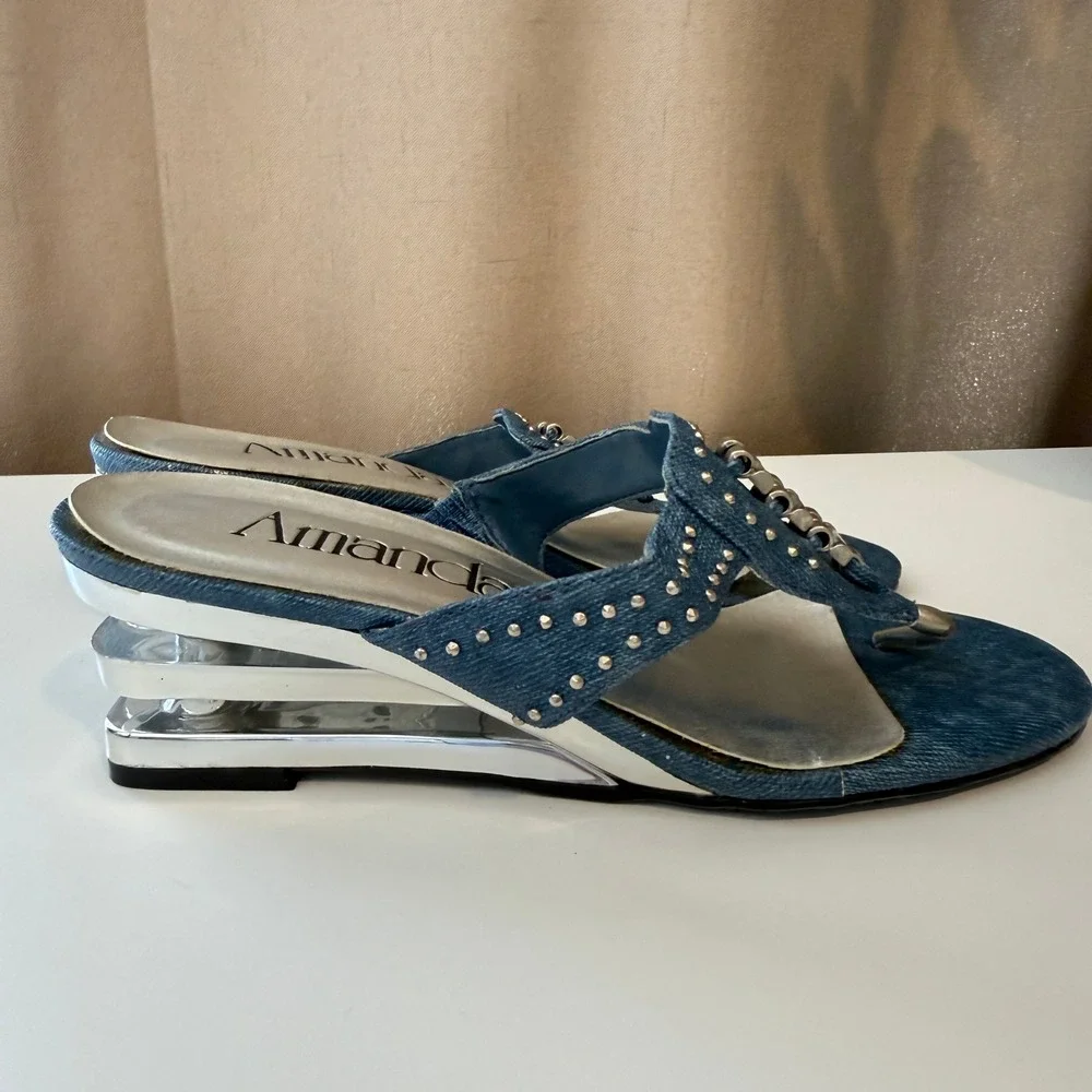 Amanda Clam Digger Blue Denim Studded Rhinestone Chrome Wedge Sandals Womens 6M